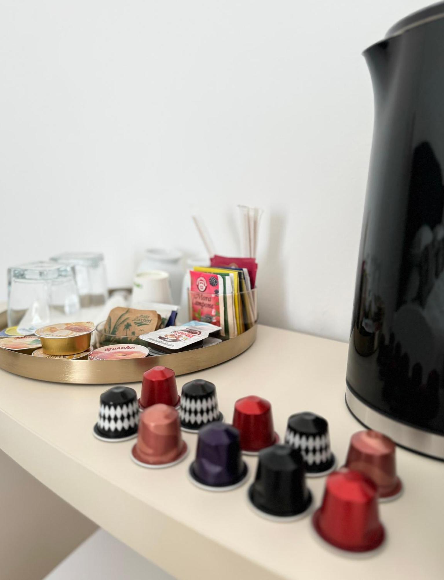 Feel Boutique Rooms Oristano Bagian luar foto